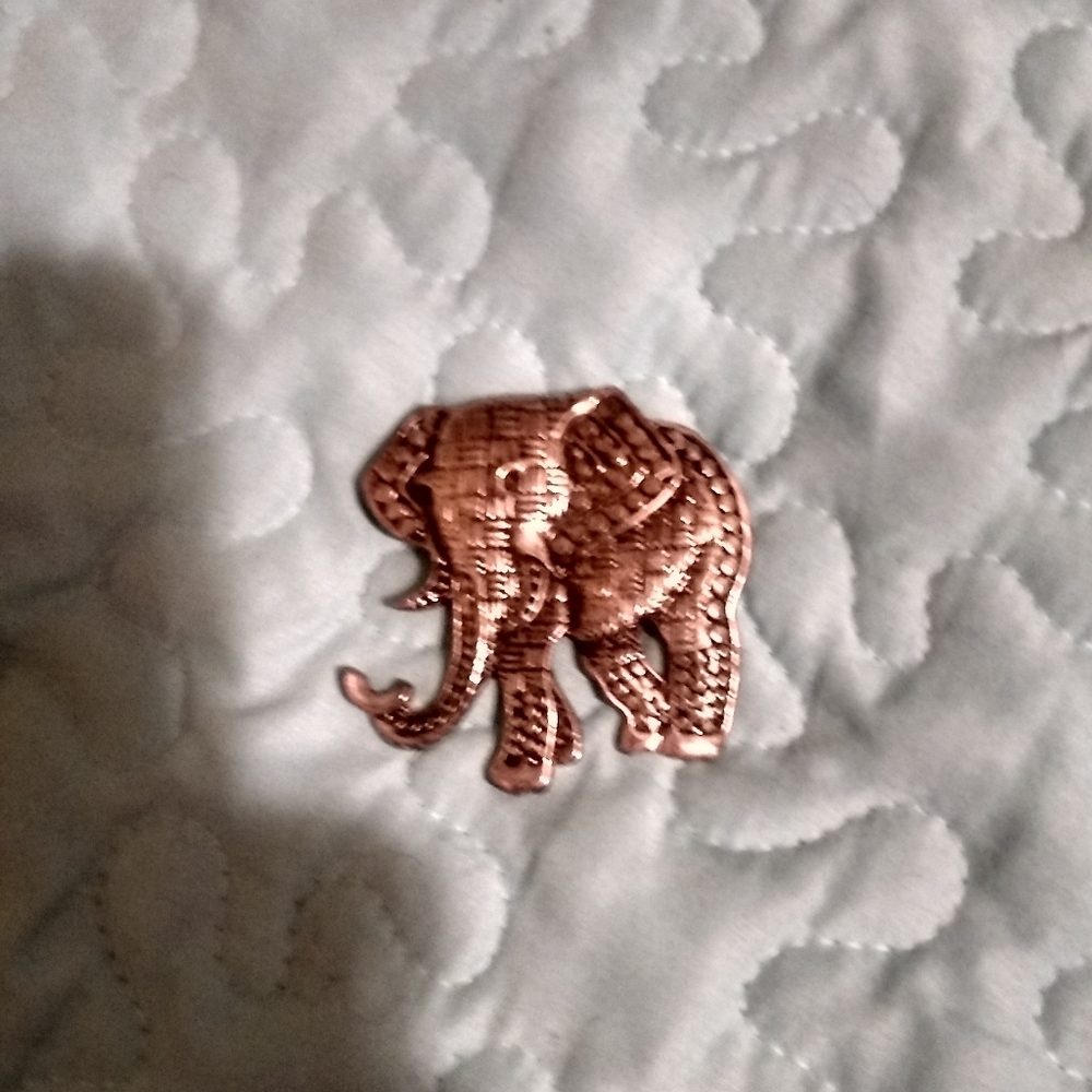 Women's Silver Elephant Brooch